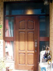 塗装前の玄関ドア